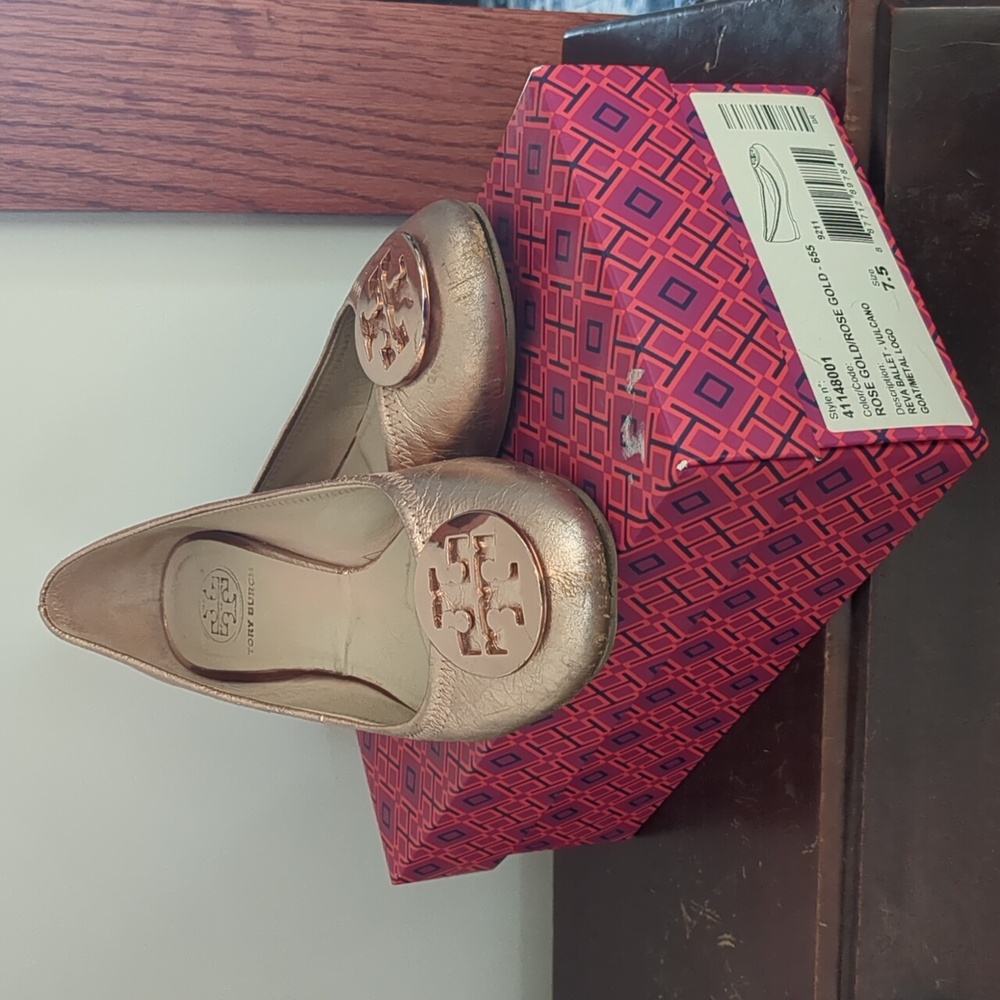 Tory Burch rose gold metallic flats size 7.5